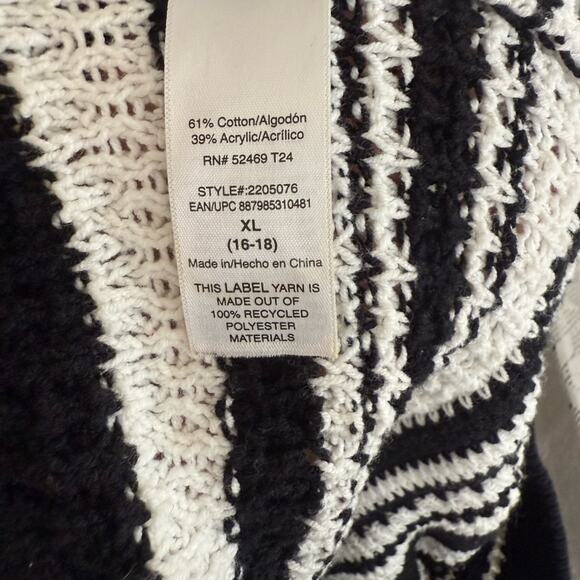 Scoop Black And White Crochet Knit Midi Skirt Size XL 16 - 18 - Picture 4 of 4